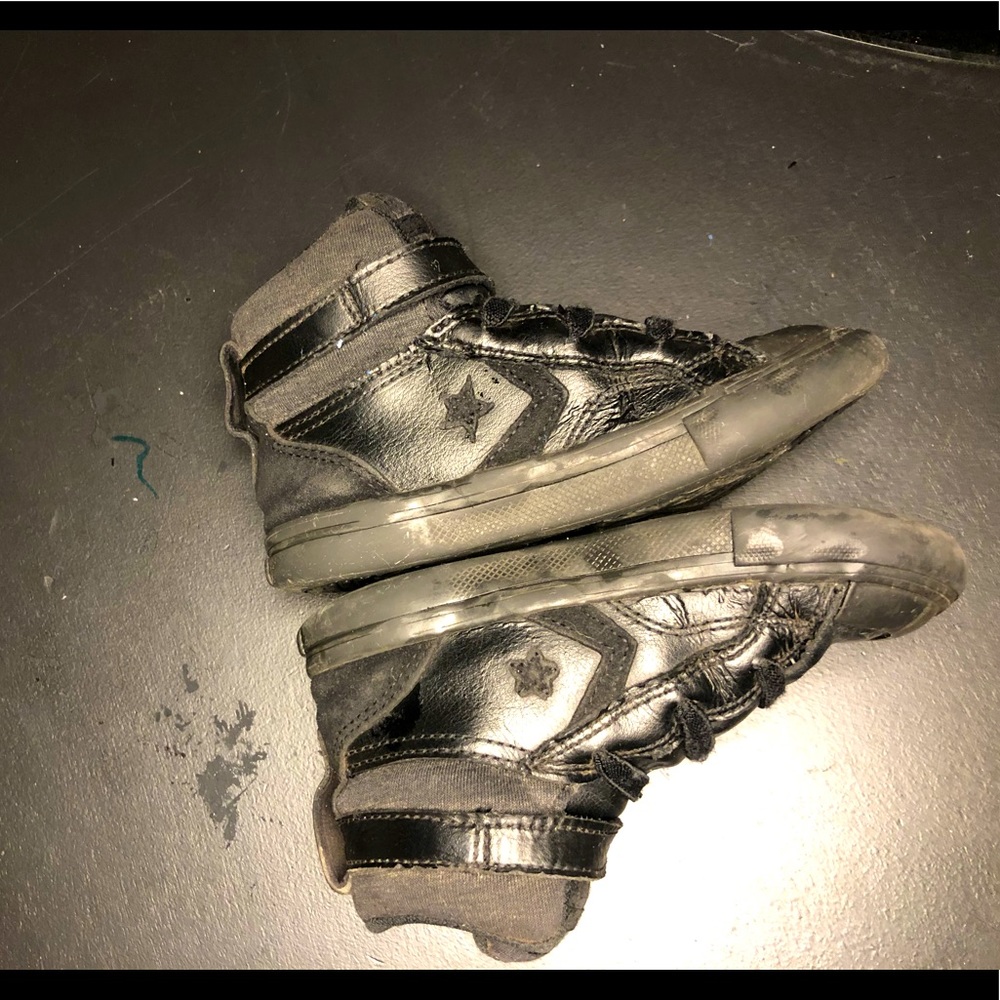 Kids converse size 9 toddler